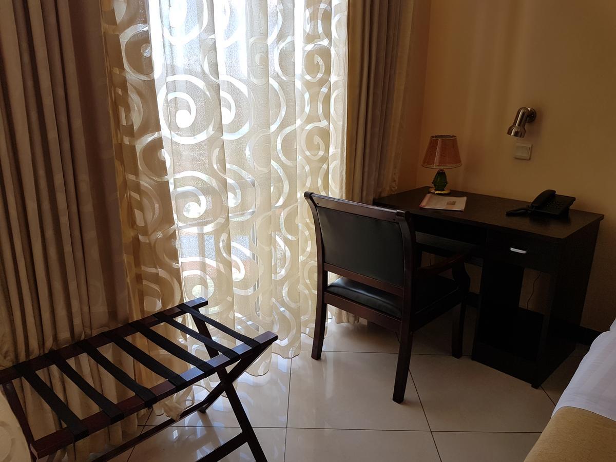 Beausejour Hotel Kigali Eksteriør bilde
